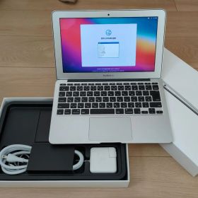 【美品】MacBook Air (11-inch, Mid 2013) 本体