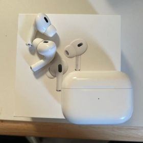 AirPods Pro 2（第二世代）ライトニングケーブル