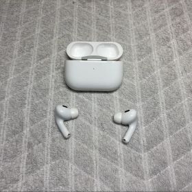 AirPods Pro2 USB-Cモデル(レザーケース付き)