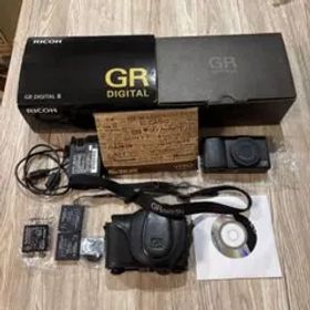 RICOH GR DIGITAL III 本体、付属品ほぼ完品と純正OPケース
