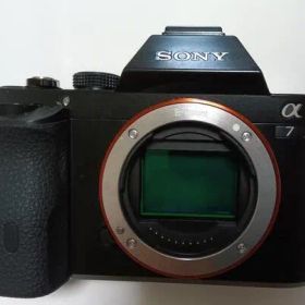 SONY a7 ILCE-7K/USED/本体のみ/動作確認済み/即発送します。
