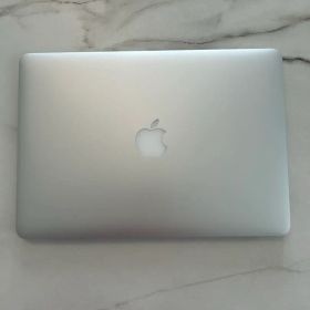 MacBook Air (13-inch Early 2015)