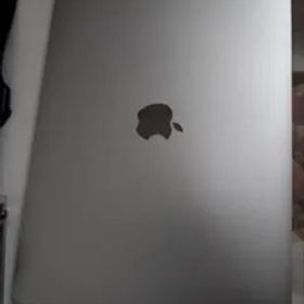 【箱付美品】MacBookAir2018 シルバーパソコンPC