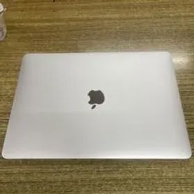 Apple MacBook Air 13.3インチ シルバー 2018