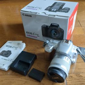 Canon EOS Kiss X9 デジタル一眼レフ