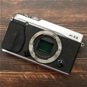 【極上品】 Fujifilm X-E2 シルバー #6508