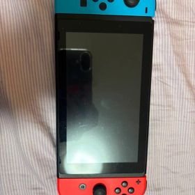 Nintendo Switch 本体 Joy-Con付き