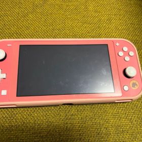 Switchライト コーラル ケース付き