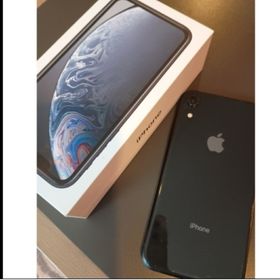アイフォーン(iPhone)の美品 Apple iPhoneXR 64GB （箱、説明書、SIMピン付き）(スマートフォン本体)