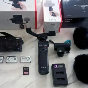 SONY DSC-RX100M7 デジタルスチルカメラ 付属品てんこ盛り？