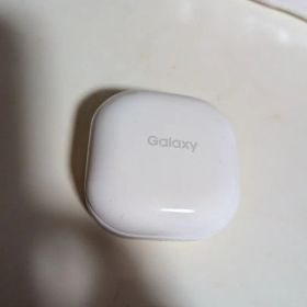Galaxy Buds2 パープル