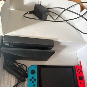 Nintendo Switch 赤/青 本体