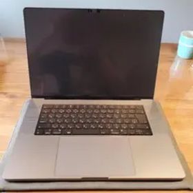 【極美品】MacBook Pro M1 Max メモリ32GB 1TB