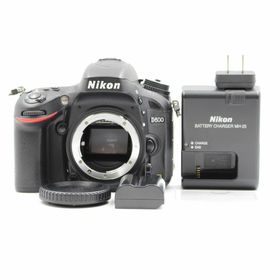 ニコン(Nikon)の■シャッター数24577枚！極上品■Nikon D600 デジタル一眼レフカメラ(デジタル一眼)