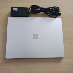 美品！ Surface Laptop Go Core i5-1035G1
