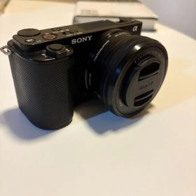 SONY α VLOGCAM ZV-E10 デジタル一眼カメラ