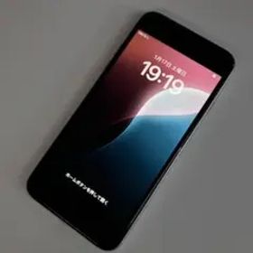 バッテリー新品 iPhoneSE第3世代 本体64GB SIMフリー 付属品付き