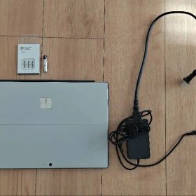 【フルセット】Surface Pro 5 i5/4G/128G ペン・カバー 他