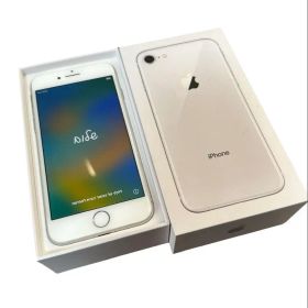 Apple iPhone 8 本体のみ 箱付き