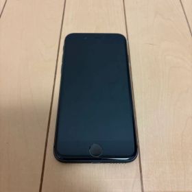 iPhone 8 スペースグレイ64GB