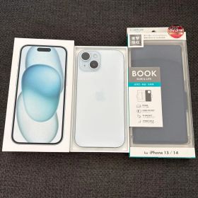 【新品同様】iPhone15 ブルー（ホワイト系） 手帳カバーセット