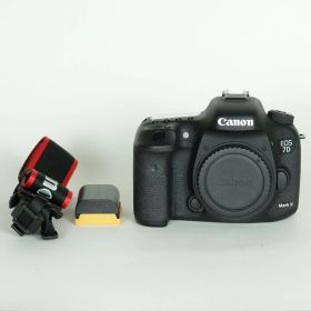 [良品] Canon EOS 7D Mark II | Canon EF-Sマウント