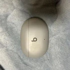 Beats Studio Buds – ワイヤレスノイズキャンセリングイヤホン