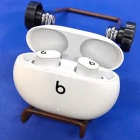 BEATS STUDIO BUDS・ワイヤレスイヤホン 中古品