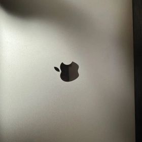 Apple MacBook Air 2020 M1 画面損傷