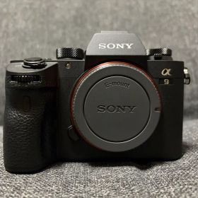 ソニー Sony α9（ILCE-9) ミラーレスカメラ SDカード付き