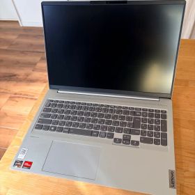 Lenovo IdeaPad Slim 560 Pro 16GB 512GB