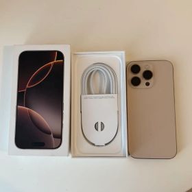 iPhone 16 Pro デザートチタニウム 本体 充電ケーブル付き