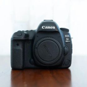 Canon EOS 5D Mark IV デジタル一眼