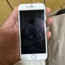 Apple iPhone 7 シルバー