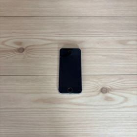 iPhone SE （第1世代）本体 スペースグレイ