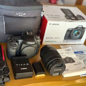 Canon EOS 80D 18-135 レンズキット 美品 付属品完備