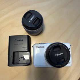 Canon EOS M10 ミラーレスカメラ 15-45mmレンズキット