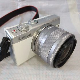 Canon キヤノン EOS M100 ボディ ホワイト 本体 レンズ