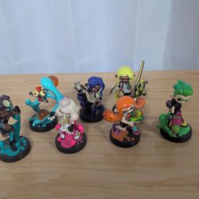 スプラトゥーン アミーボ 7体セット（おまけ付き（秘密））
