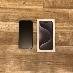 iPhone 15Pro 128GBブラックチタニウム 本体 SIMフリー