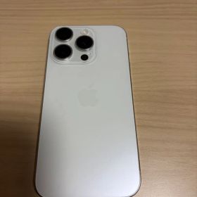 iPhone15 Pro 512GB ホワイト SIM フリー 送料無料