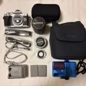 OLYMPUS ミラーレス一眼 OM-D E-M10 MarkIII セット