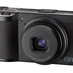 【新品】【即納】 RICOH GR III リコー コンパクト デジタルカメラ 写真 機器 撮影