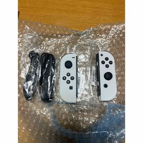 ニンテンドースイッチ(Nintendo Switch)のジョイコン スイッチ 白 Joy-con 充電したのみです。ほぼ新品(家庭用ゲーム機本体)