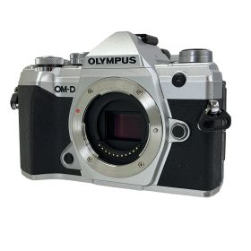 OLYMPUS OM-D E-M5 MarkIII ボディ オリンパス ミラーレス一眼カメラ 中古 T10839769