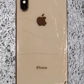 iPhone XS 256GB 初期化済み