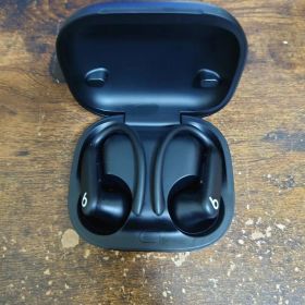 Beats Powerbeats Pro 2 ブラック