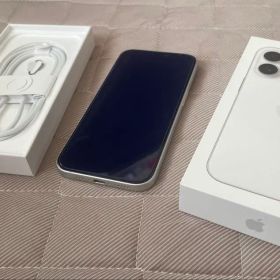 iPhone 16 128GB ホワイト いろいろおまけ付❣️