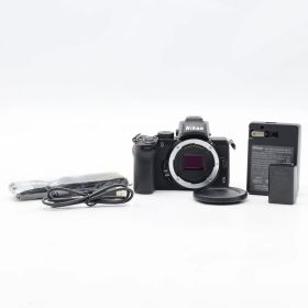 Nikon Z50 ボディ ショット数 1405回