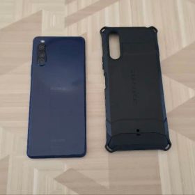 Ｘｐｅｒｉａ １０ ＩＩ ＳＯ－４１Ａセット＜Ｂ＞ 美品